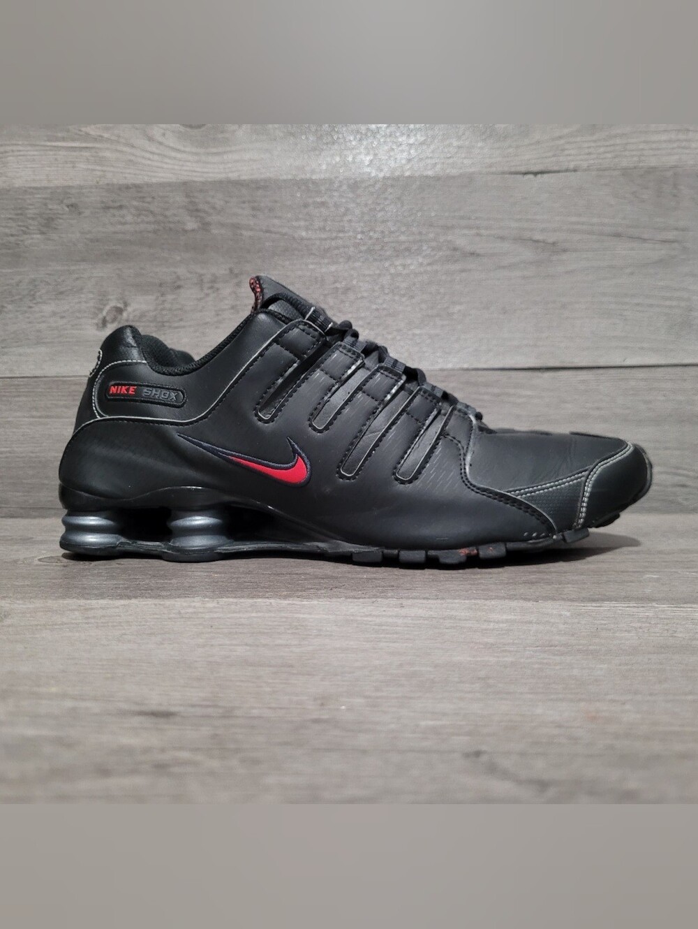 2014 Nike Shox NZ Mens Sz 12 Varsity Red Black 378341-017